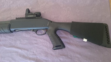 VENDIDA. SE PUEDE CERRAR.
Se vende escopeta corredera Fabarm Sdass Heavy Combat. 
Ha disparado apenas 20