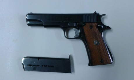  IMG-20151008-WA0008.jpg 
Hola foreros

Un amiguete vende esta preciosidad, se trata de una Star BS, impecable 00