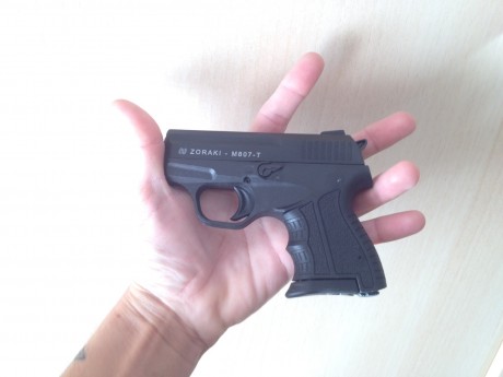 -Pongo a la venta estas detonadoras. Una vez puesto el anuncio iré adjuntando fotos de todas.
  -Revolver 31
