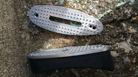 Hola . El compañero  , "pepelu " , pone en venta los siguientes articulos :un cargador calibre 02