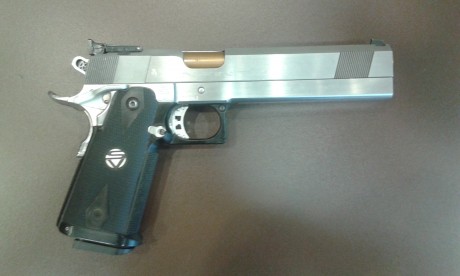 VENDO esta increible máquina de precisión.
Pistola INFINITY 6" de cañón, cargador de doble hilera.
Muy 00