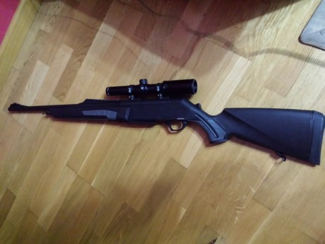 Buenas, abro post para preguntar si alguien conoce la diferencia entre el browning long track composite 120
