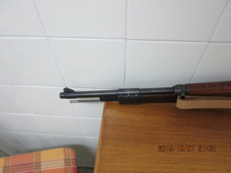 Hola a todos, un amigo me ha pedido que ponga a la venta alguno de sus rifles:

Cetme C 307W + Accesorios 72