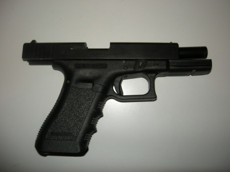 Hola chicos, busco GLOCK 17 en buen estado ay a un precio razonable. Un saludo 11