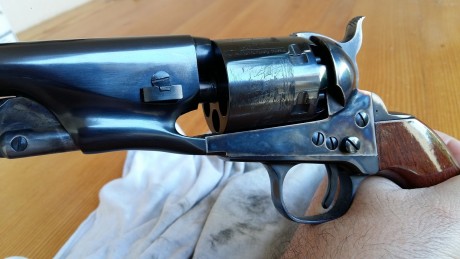 Hola a todos.........

Mi amigo Juan, se ha encaprichado de un Remington hege, y vende estas armas para 30