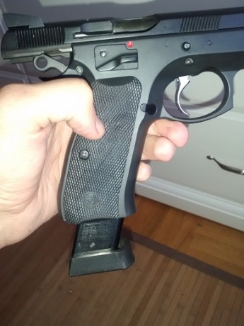 hola.os voy a plantear un problema a ver que posibles causas le veis...
Tengo una shadow, con unos 1500 20