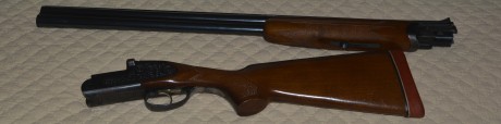 Vendo escopeta  F. Sarasqueta modelo SP superpuesta cal. 12 . Polichokes internos 1,2,3 y 4 estrellas. 02