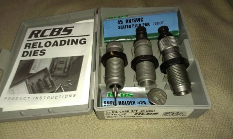 - Vendo DIES RCBS CAL. 45 LC.
- Precio: 55 €. 02
