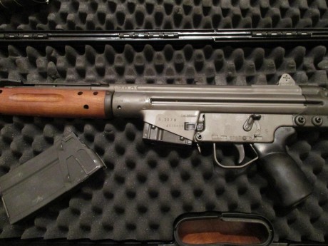   VENDIDO  



Se vende Cetme C calibre 307. Esta casi sin uso, como cuando se compro, apenas se han tirado 01