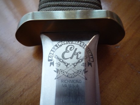 Pues chicos ya tenemos los cuchillos de la adsorvida-comprada Ek-knives por parte de Ka-bar.  A quien 60