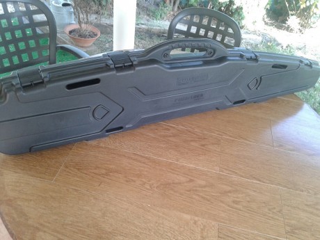 VENDO RIFLE PARA CAZA, MOZIN FINLANDES    CALIBRE 7,62
CULATA SINTETICA  ATY
CERROJO CURVO DE FRANCO,
MONTURAS 02