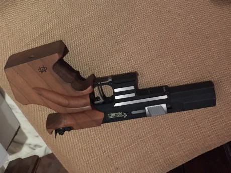 Hola compañeros

Vendo Pardini SP Cal 22 
Estado impecable, la use durante un año, y despues me pase a 01