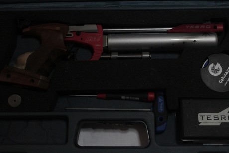 Tengo otro proyecto en mente y necesito caja, vendo pistola competición PA10 de TESRO, como se puede comprobar 01