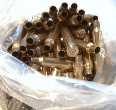 Buenas noches:

Se venden las siguientes vainas:

- 160 vainas 6,5x55 sweden, marca Sellier Bellot, un 00