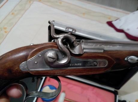 pistola avancarga rochatte Paris de arsa (SIN ESTRENAR)con maletín de acesorios incluidos(todo lo que 12