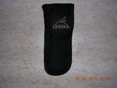 Estas son las piezas que tengo de la casa Gerber, creo que tengo alguna navaja más, ya miraré, tenía un 70