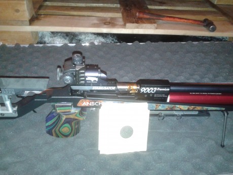 vendo carabina anschutz 9003 precise. esta en perfecto estado. regalaria 3000dianas,soporte pie y maleta. 30