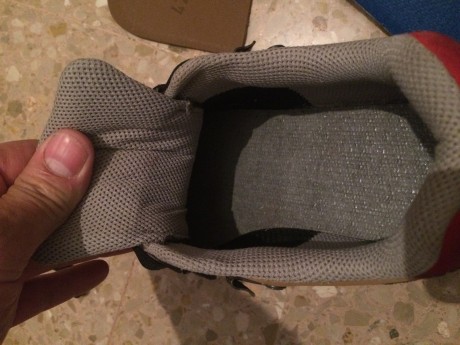Pues eso compañeros, vendo unos zapatos de tiro de la marca CORAMI, del número 42. 
     Los vendo por 10