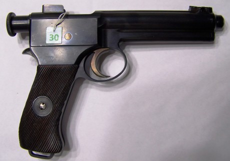 2100€ calibre 8mm  en libro de coleccionista 01