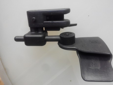 Vendo funda HS IPSC para STI, el precio es de 40 € incluido los portes. 00