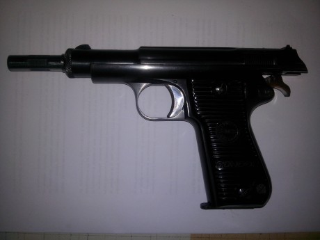 Vendo astra Condor en caja original y dos cargadores se encuentra en Libro Coleccionista vendo preferentemente 01