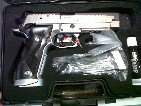 Buenas a todos;
Pongo en venta esta estupenda arma de SIG SAUER, con las siguientes características
• 00