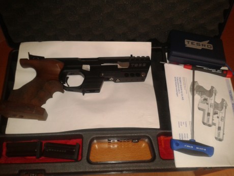 Hola a todos. 
Pues pongo a la venta esta Tesro TS 22 3 Pro con contrapeso inercial. El arma está en Badalona 00