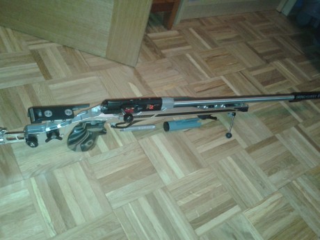 Vendo carabina tiro olimpico con accion  grunig elmiger racer 2  comprada nueva en marzo de 2015 montada 02