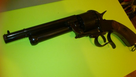 Buenas:
Pongo a la venta revolver  Lemat mod caballería sin uso por 700€  (El San Marco esta vendido)
saludos 00