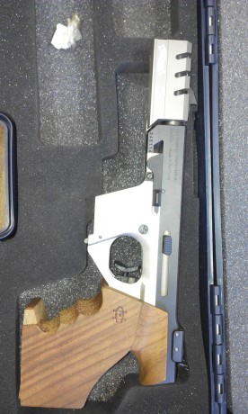 Hola muy buenas vengo walther gsp expert cal.22 largo casi sin usar ni 1000 disparos con ella me apunte 02