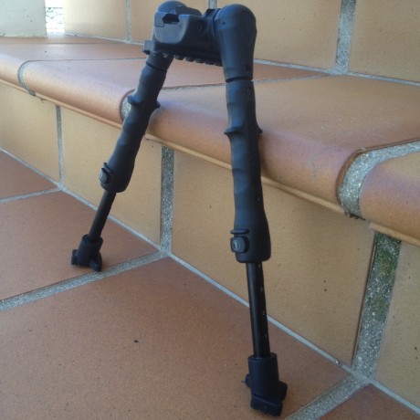 Vendo Bipode de la marca CAA, modelo NBP en estado de EXCELENTE.
Es un Bipode de la prestigiosa marca 02