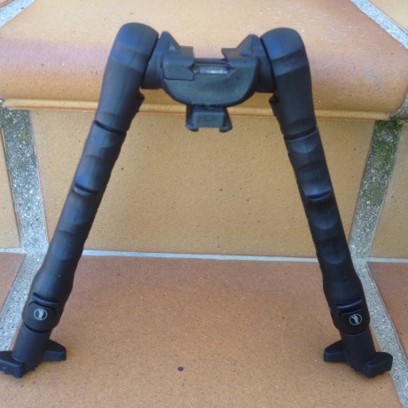 Vendo Bipode de la marca CAA, modelo NBP en estado de EXCELENTE.
Es un Bipode de la prestigiosa marca 21