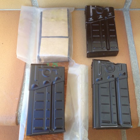 Vendo 4 cargadores de HK-G3, compatible 100% con CETME.
De los dos que están NUEVOS, uno de ellos se encuentra 00