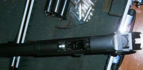Hola a todos, un saludo pongo en venta Pistola Desert Eagle, calibre 357, en Perfecto estado con tres 00