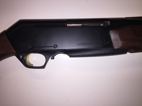 Se vende rifle semiautomático Browning Bar Long Track calibre 30-06.
Usado muy poco. Solo en 6 monterias. 02