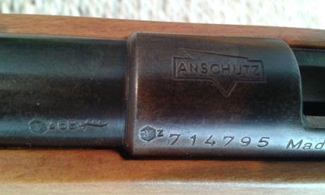 Vendo carabina Anschutz modelo 1361. Calibre 22 LR. Monotiro. Año 1968.

Restaurada de maderas (hechas 22
