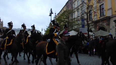 Hola, buenas a todos, os cuento, resulta que me voy un año a vivir a Cracovia , según tengo entendido 00