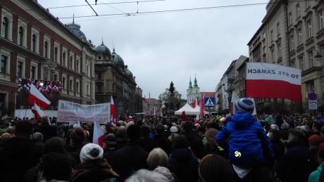 Hola, buenas a todos, os cuento, resulta que me voy un año a vivir a Cracovia , según tengo entendido 10