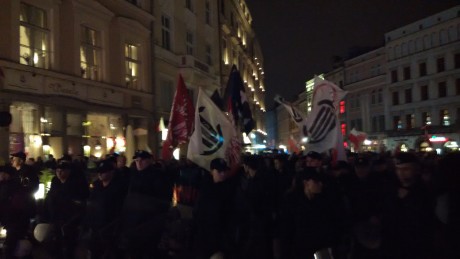 Hola, buenas a todos, os cuento, resulta que me voy un año a vivir a Cracovia , según tengo entendido 20
