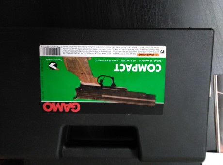 Hola vendo pistola Gamo compact de 4,5mm practicamente sin usar ya que siempre he tirado con la lp10
por 00