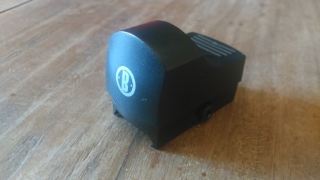 Vendo visor punto rojo bushnell first strike.
En perfecto estado estetico y de uso.
Esta en Barcelona. 11