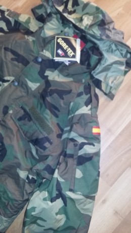 Vendo esta chaqueta de goretex de la Infanteria de Marina nueva a extrenar, la talla es la M.
El precio 10