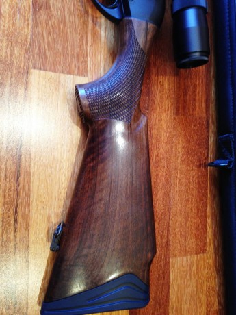 Vendo Benelli Argo E 30.06 con pocos tiros, en perfecto estado. El rifle tiene 2 cargadores, funda, anillas 00