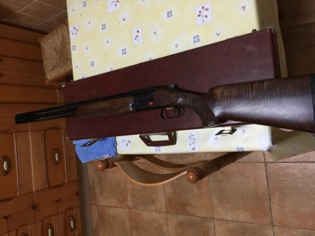 Vendo Browning Gti perfecto estado, como nueva. 75 de cañón * y *- estrellas. 18-4 de recámara, maderas 01