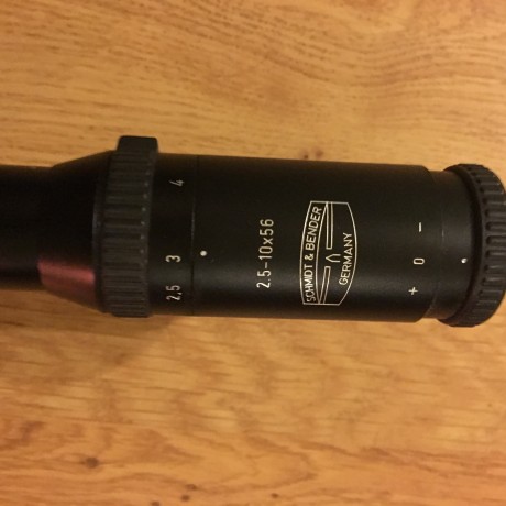Blaser Luxus España , Cañon 243 , carrillera Montecarlo, pistolet de plata , bola de cerrojo de madera, 02