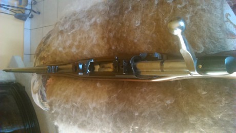 Rifle BSA Guns LTD England de cerrojo, cal. 7mm. RM, con bases Apel originales en estado impecable, de 01