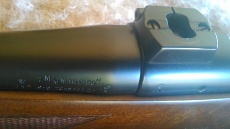 Rifle BSA Guns LTD England de cerrojo, cal. 7mm. RM, con bases Apel originales en estado impecable, de 00