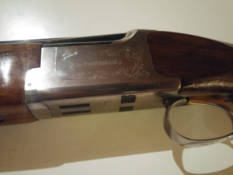 Cambio superpuesta Browning B325, chokes, 71cm de cañones, 37cm culata, revisada por Angel Mazorriaga, 00