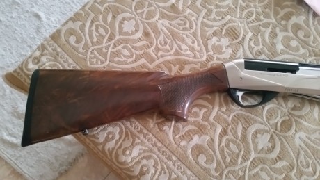 Hola, vendo escopeta Benelli Crio calibre 12, con banda de carbono cañon de 71 cm y prácticamente sin 01