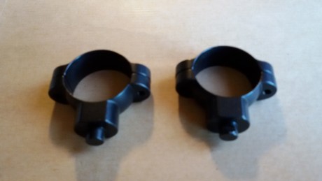 Vendo bases para FN  y ARGO, 1 juegos anillas Leupold QR matte, de 30 mm. altas y 1juego bajas. Buen estado, 00